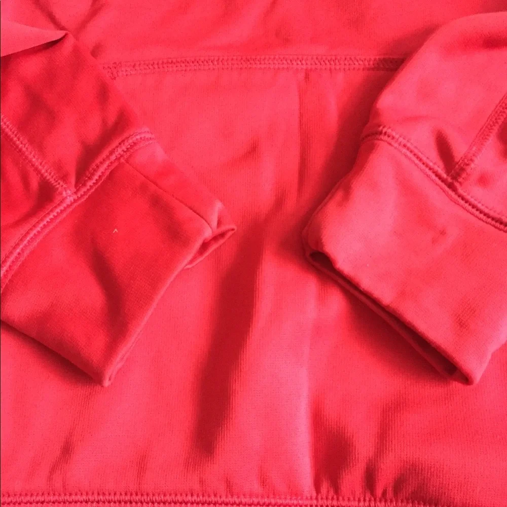Nike therma fit red hoodie - Picture 4 of 5